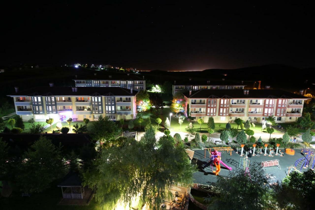 Basaranlar Thermal Otel Gazligol Esterno foto